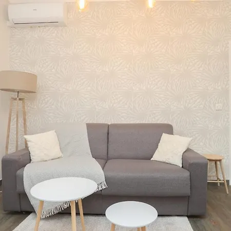 Upstays Terrace 36m Suquet Апартаменты *